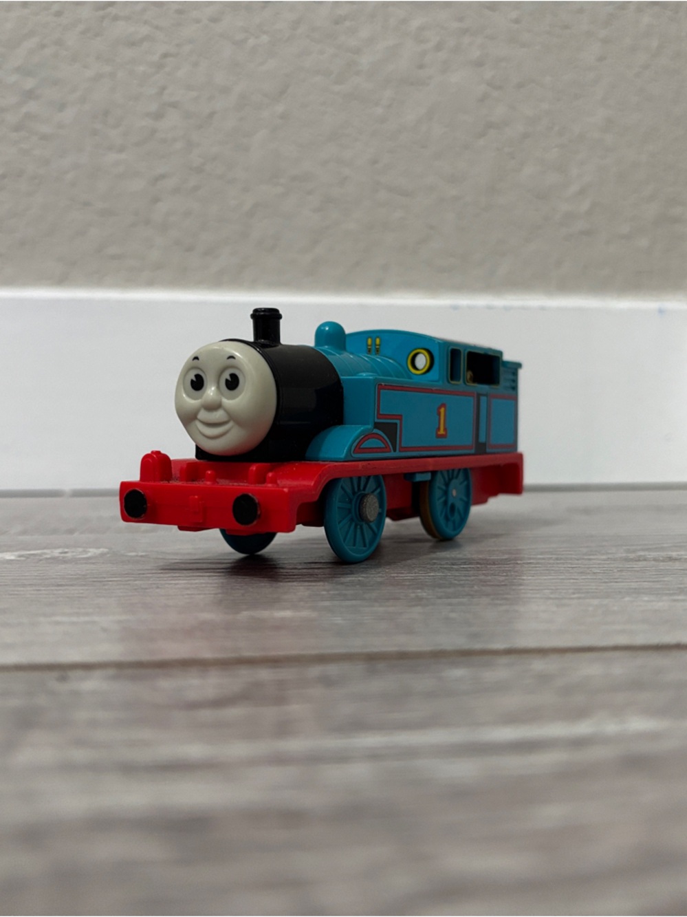 Motorized TOMY Thomas 1992 - WORKS!